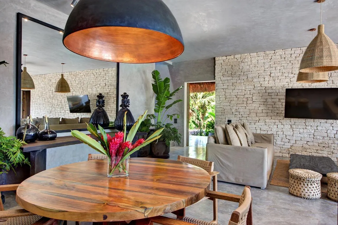 Beachfront Villa Soliman Bay 12 Semesterbostad Tulum