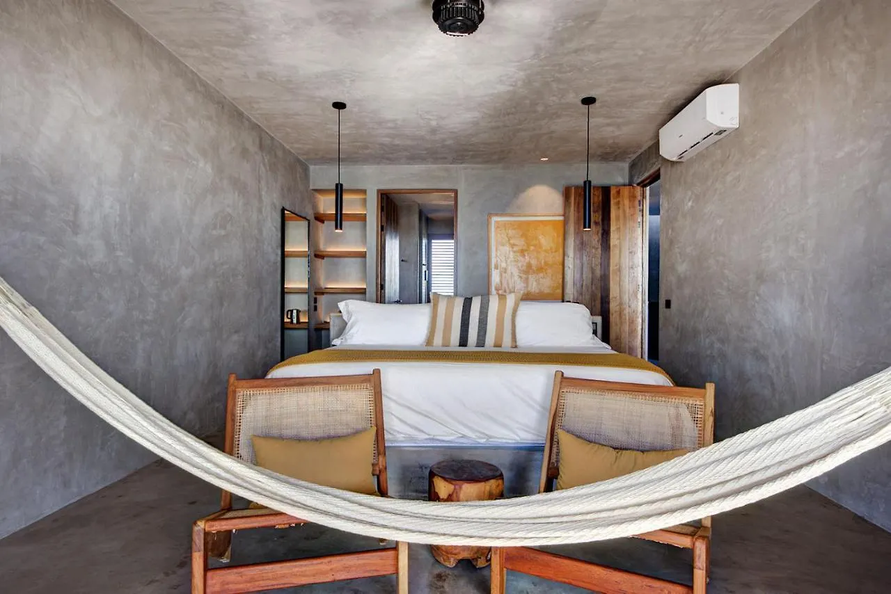 Beachfront Villa Soliman Bay 12 Tulum