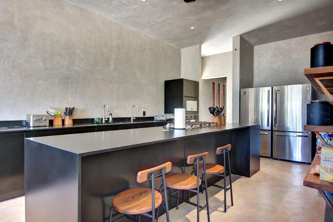 Beachfront Villa Soliman Bay 12